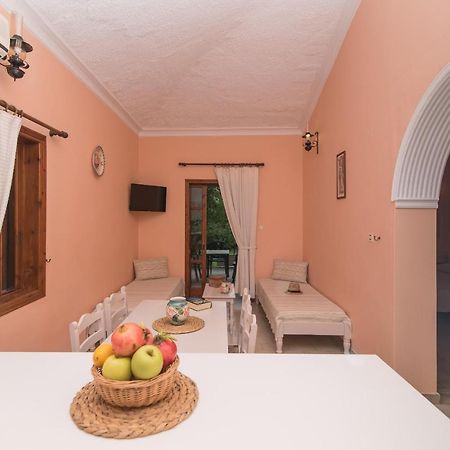 Alykes Park Bungalows Экстерьер фото